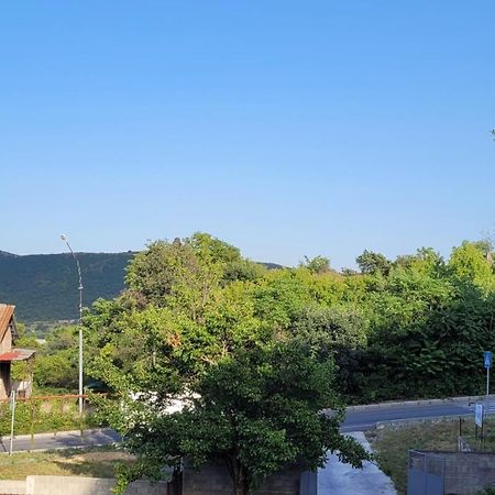 Dream House Otel Mtsʼkhetʼa Dış mekan fotoğraf